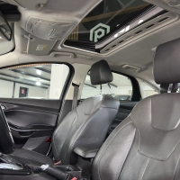 FOCUS SEDAN TITANIUM 2.0