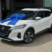 KICKS ADVANCE 1.6 FLEX