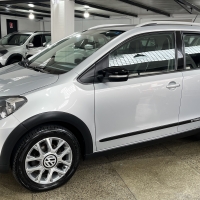 UP CROSS 1.0 TSI