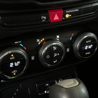 RENEGADE LONGITUDE 1.8 4X2