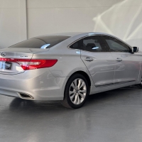 AZERA 3.0 V6 AUTOMÁTICO