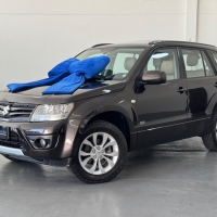 GRAND VITARA L EDITION 2.0 AUT. COM INTERIOR CARAMELO + TETO SOLAR