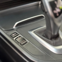 320I MODERN SPORT 2.0 TURBO AUTOMÁTICA