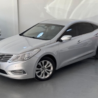 AZERA 3.0 V6 AUTOMÁTICO