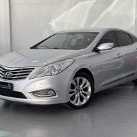 AZERA 3.0 V6 AUTOMÁTICO