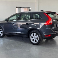 XC60 2.0 T5 AUTOMÁTICA