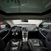 XC60 2.0 T5 AUTOMÁTICA