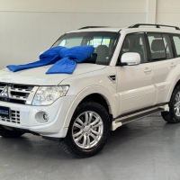 PAJERO FULL 3.2 4X4 T. DIESEL AUT.