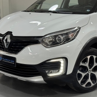 CAPTUR Intense 1.6 16v SCe CVT (Flex)