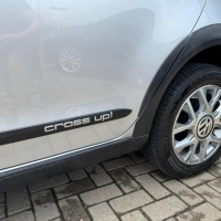 Up! 1.0 12v TSI E-Flex Cross