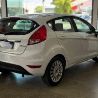 New Fiesta Hatch New Fiesta Titanium 1.6 16V PowerShift