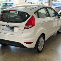 New Fiesta Hatch New Fiesta Titanium 1.6 16V PowerShift