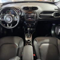 RENEGADE Limited 1.8 4x2 (Aut) (Flex) 