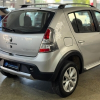 Sandero Stepway 1.6 8V (Flex)